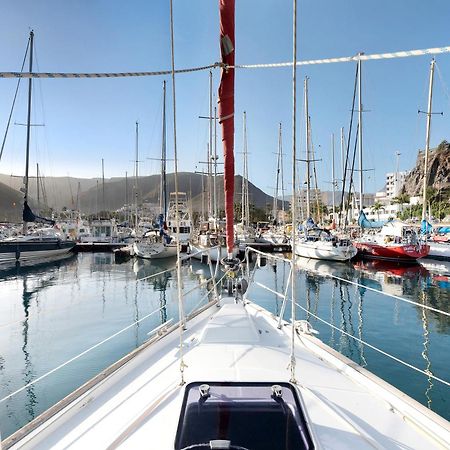 Отель Pato Lucas Sail Boat Сан-Себастьян-де-ла-Гомера Экстерьер фото