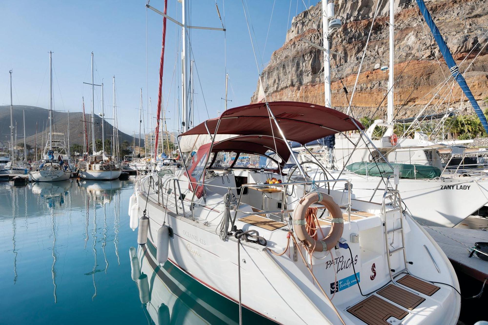 Отель Pato Lucas Sail Boat Сан-Себастьян-де-ла-Гомера Экстерьер фото