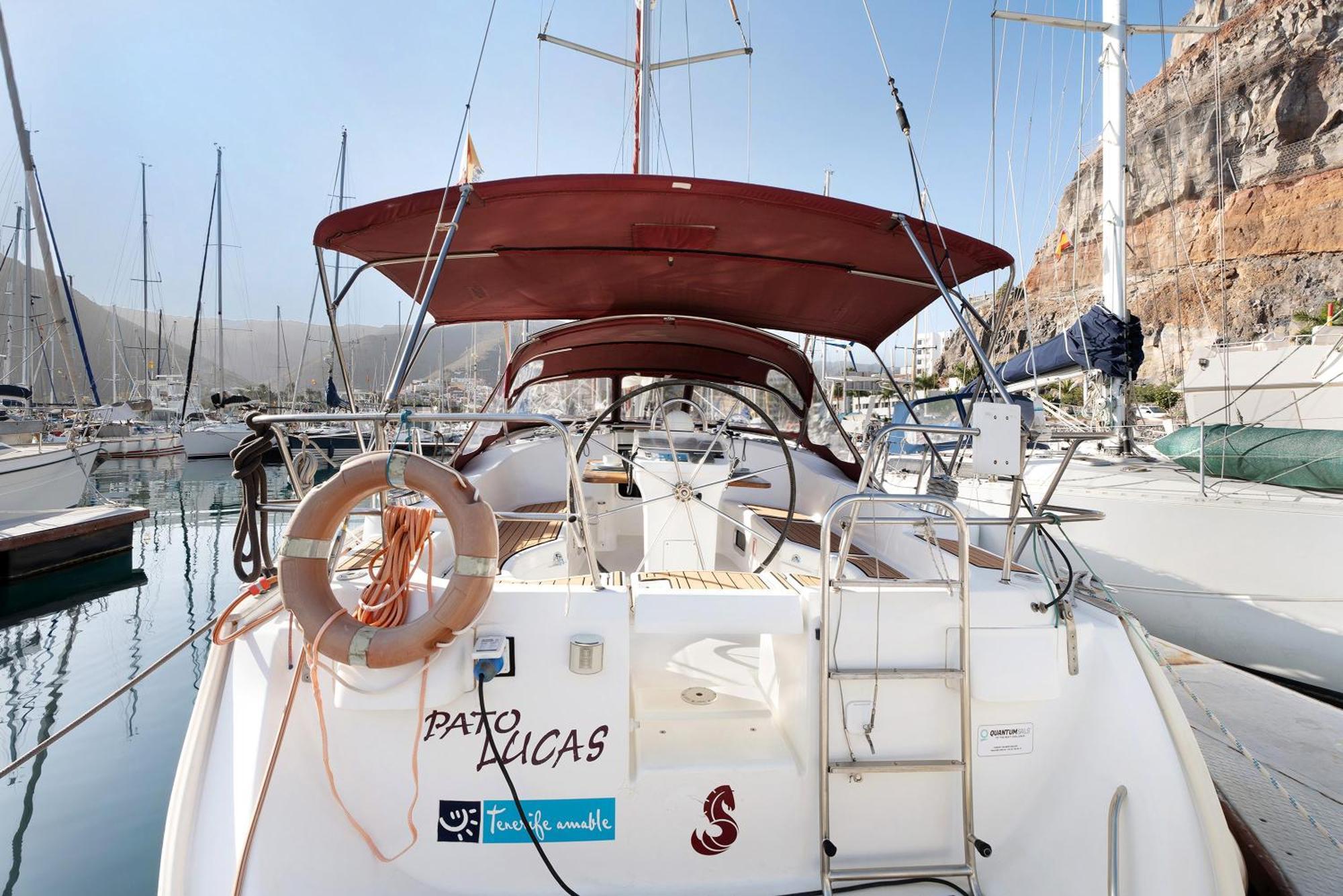 Отель Pato Lucas Sail Boat Сан-Себастьян-де-ла-Гомера Экстерьер фото