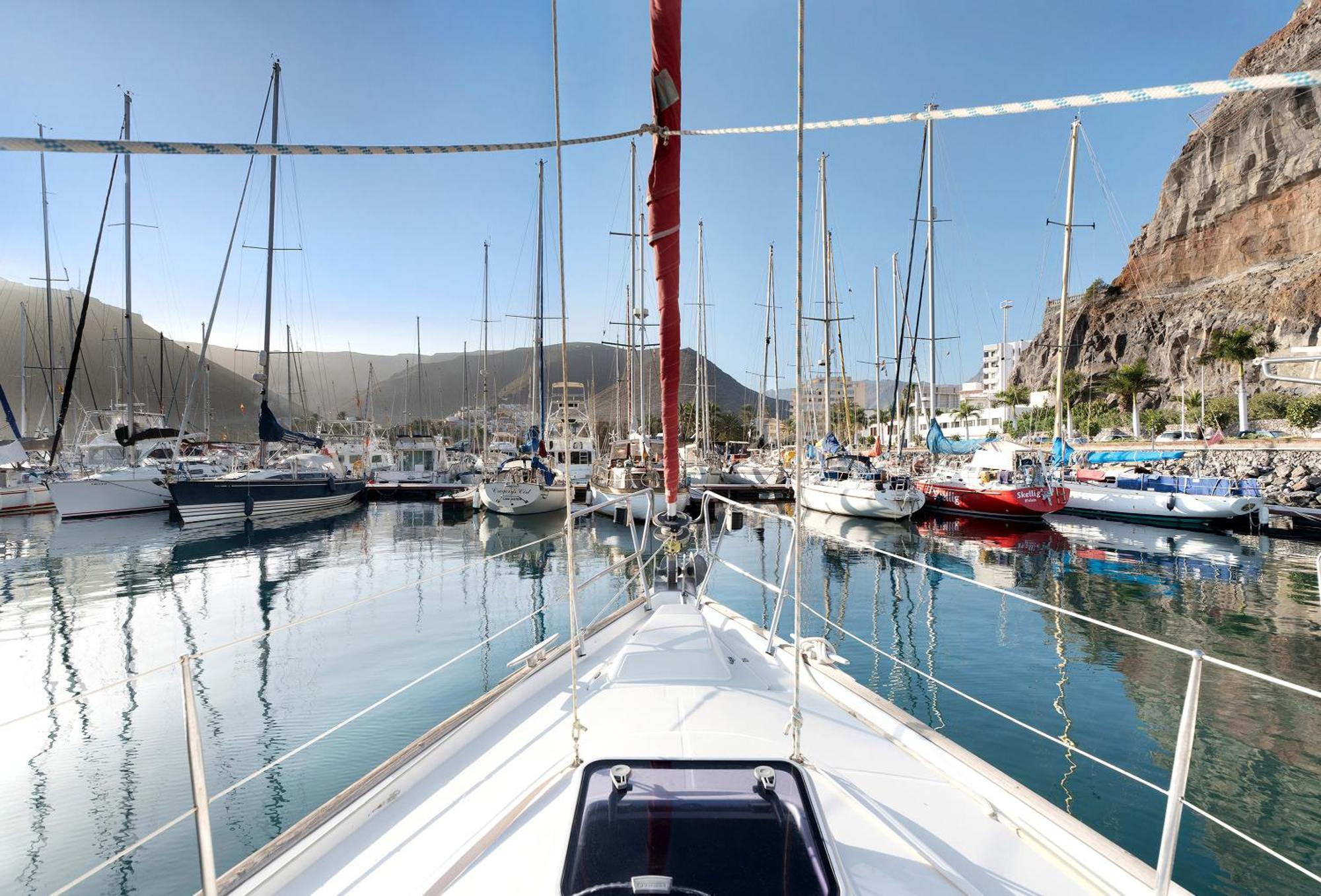 Отель Pato Lucas Sail Boat Сан-Себастьян-де-ла-Гомера Экстерьер фото